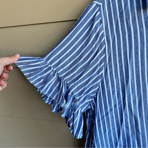 BeachLunchLounge Stripes Button Down Blouse - Women's Size Large - Picture 2 of 6